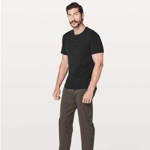 Lululemon 5 Year Basic Short Sleeve Henley